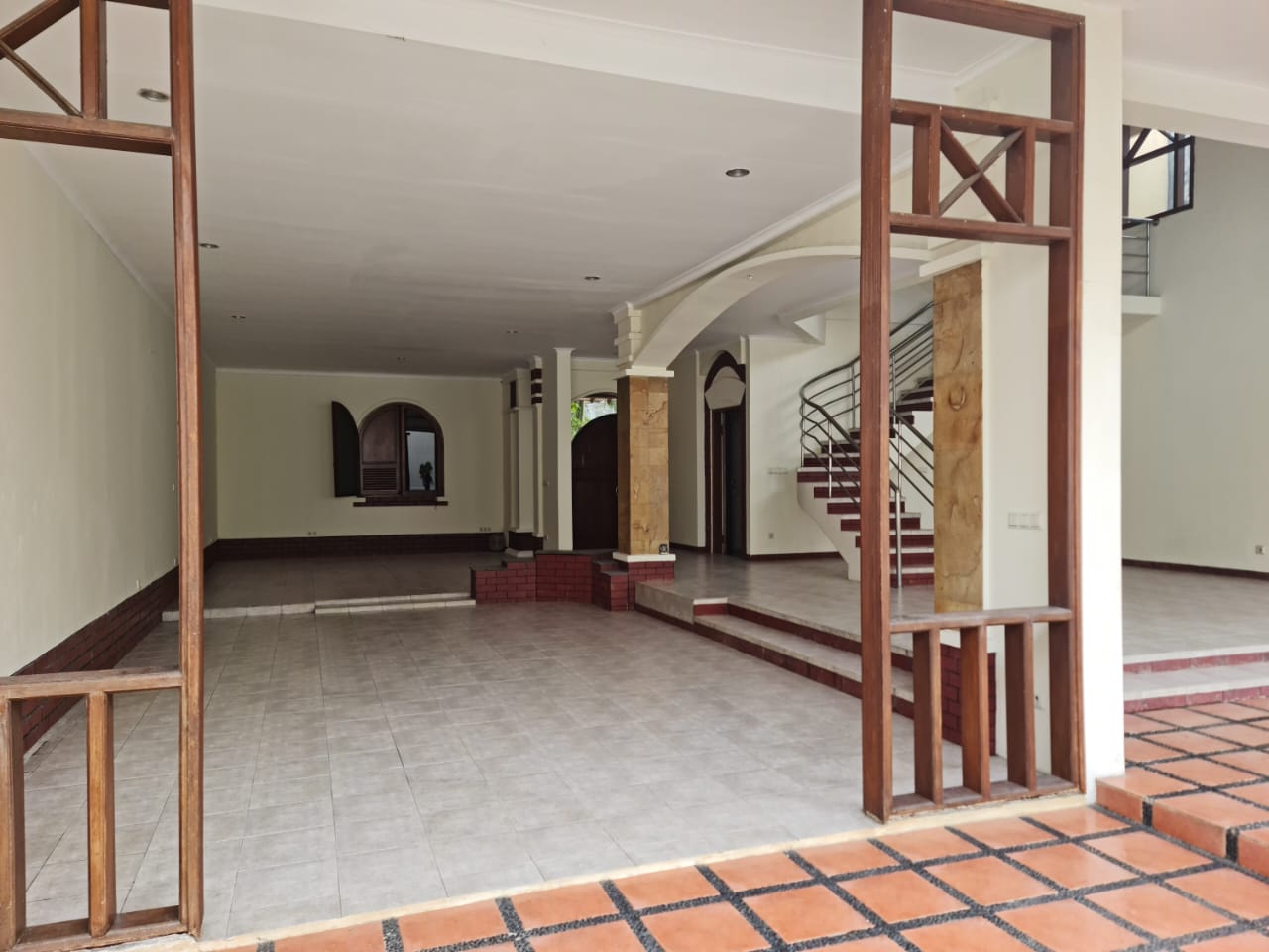 Rumah Dijual di Menteng Padma Lippo Cikarang
